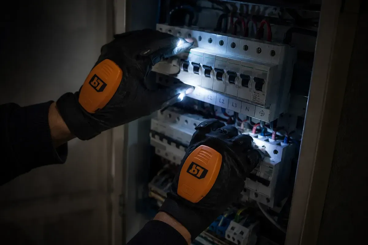 Par de Guantes Con Luz Led Recargables Usb-c Calidad